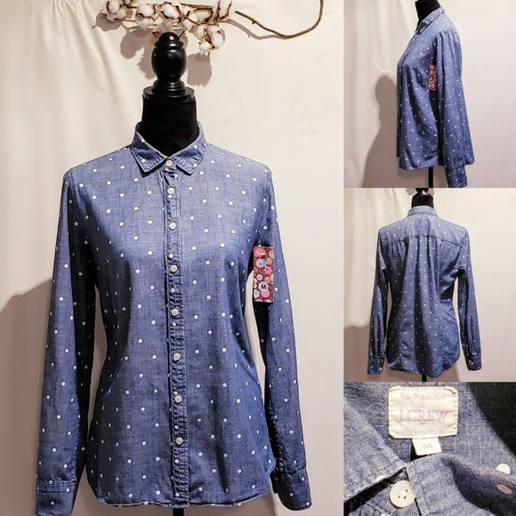 J. Crew Tops - J. Crew Button down denim shirt size M🐝